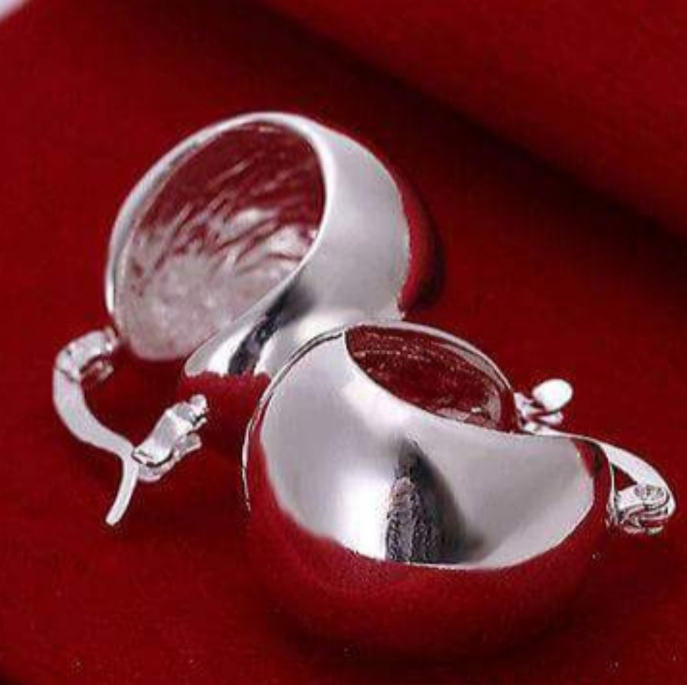 925 Sterling Silver Hoop Earrings